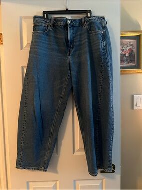 American Eagle Outfitters Dark Blue High rise barrel jeans